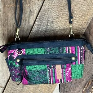 Donna Sharp Kentucky Original Canterbury Crossbody Small Bag